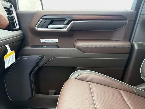 New 2026 GMC Sierra 1500 Denali w/ Technology Package AWD/4WD image 22