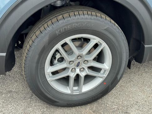 New 2026 Ford Explorer Active image 5