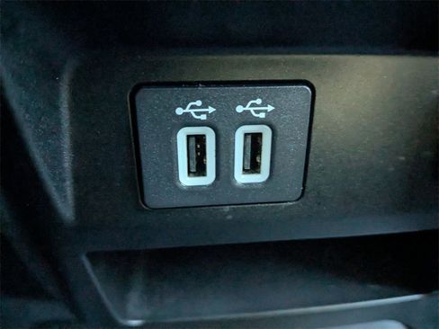 Used 2019 Ford F150 XLT w/ Trailer Tow Package image 21