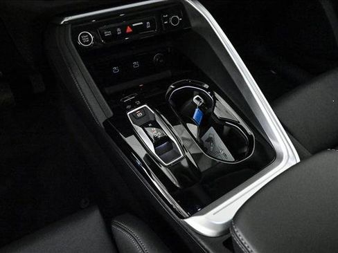 New 2025 Audi Q5 Premium Plus image 15