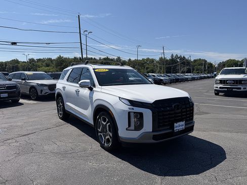 Used 2023 Hyundai Palisade SEL w/ Premium Package AWD/4WD image 9