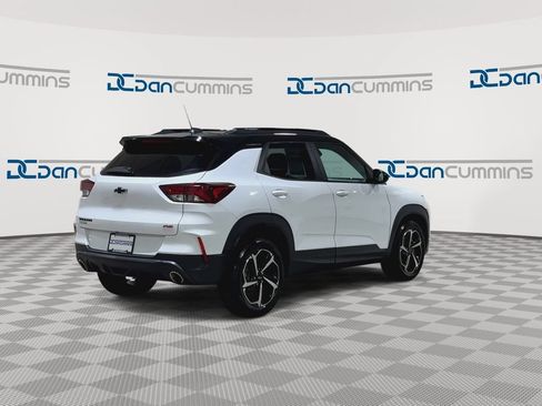Used 2021 Chevrolet TrailBlazer RS FWD image 9