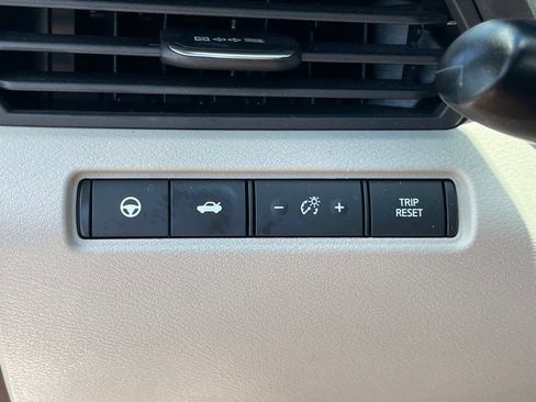 Certified 2023 Nissan Altima 2.5 SL FWD image 14