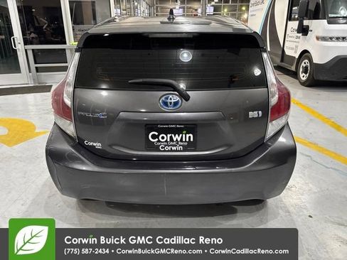Used 2015 Toyota Prius C One FWD image 5