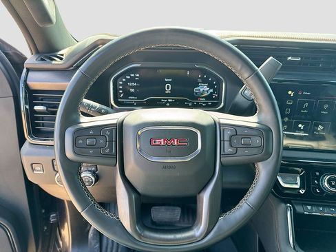 Used 2024 GMC Sierra 2500 AT4 w/ AT4 Premium Plus Package image 14