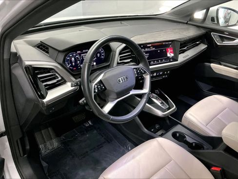 Certified 2023 Audi Q4 e-tron Premium Plus w/ Premium Plus AWD/4WD image 15
