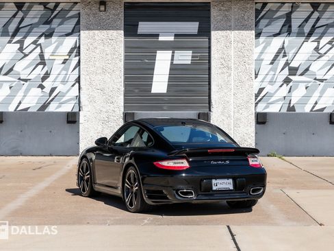 Used 2012 Porsche 911 Turbo S image 10