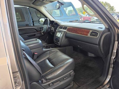 Used 2013 GMC Yukon SLT AWD/4WD image 17