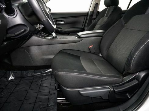 Used 2020 Nissan Sentra SV w/ Electronics Package image 10