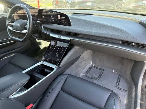 Used 2024 Lucid Air Pure image 41