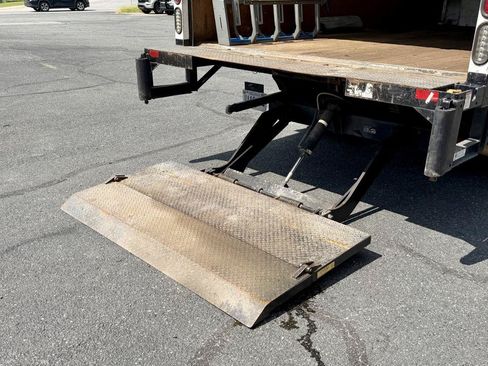 Used 2019 Ford E-350 and Econoline 350 Super Duty w/ Power Windows & Locks Group RWD image 9