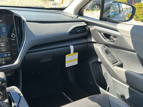 Certified 2025 Subaru Crosstrek 2.5i Limited AWD/4WD image 23