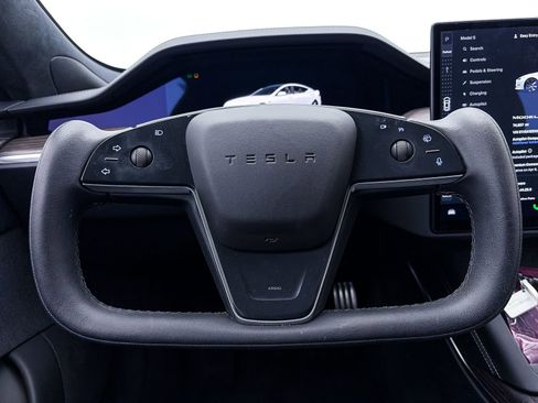 Used 2022 Tesla Model S image 27