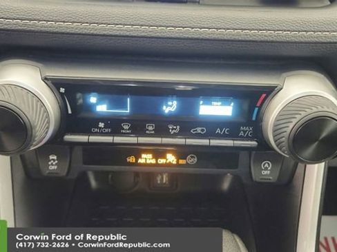 Used 2024 Toyota RAV4 LE image 18