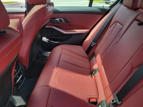 Used 2024 BMW 330i 330i w/ M Sport Package image 24