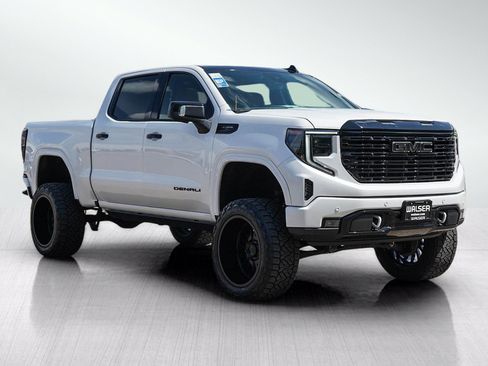 Used 2023 GMC Sierra 1500 Denali Ultimate AWD/4WD image 7