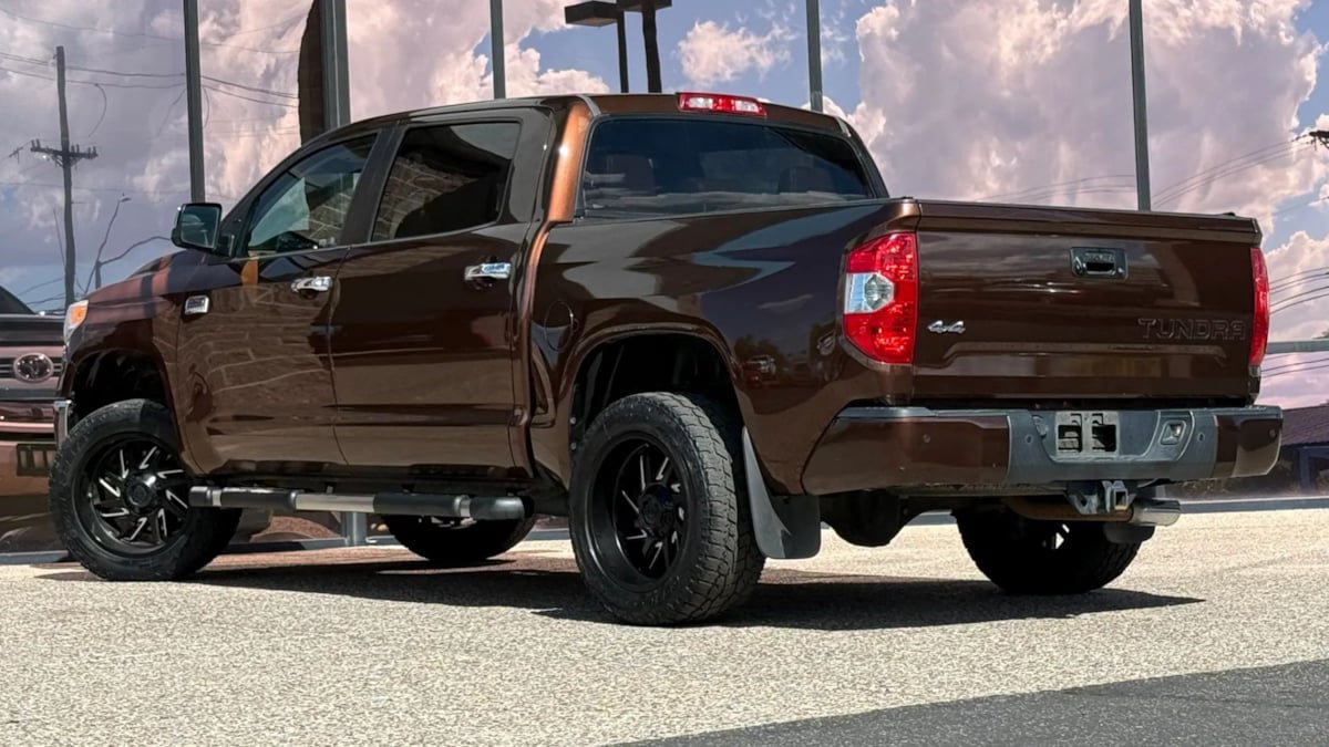 Used 2015 Toyota Tundra 1794 Edition AWD/4WD image 7