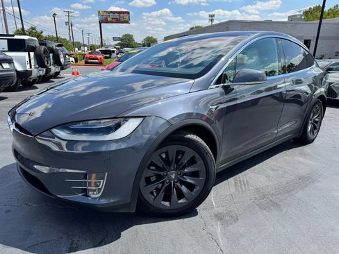 Used 2018 Tesla Model X 100D AWD/4WD image 1