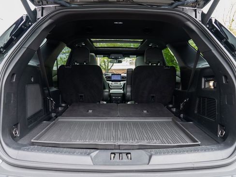 Used 2022 Ford Explorer Timberline w/ Timberline Technology Package AWD/4WD image 9
