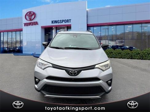 Used 2016 Toyota RAV4 SE image 8