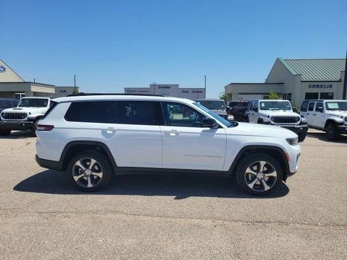 New 2026 Jeep Grand Cherokee L Limited AWD/4WD image 21