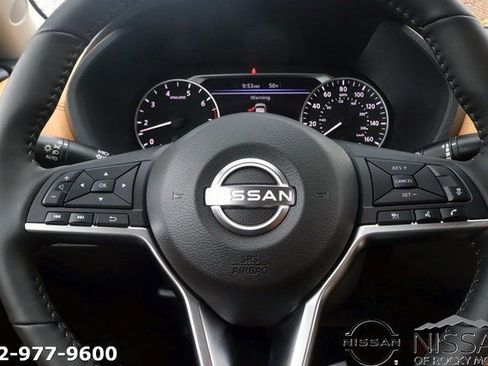 New 2025 Nissan Sentra SV w/ SV Premium Package FWD image 15