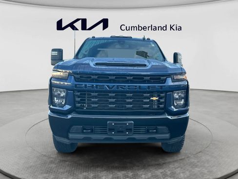 Used 2022 Chevrolet Silverado 2500 Custom w/ Custom Value Package AWD/4WD image 8