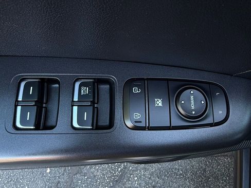 Used 2018 Kia Sportage LX image 20