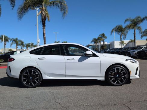 Used 2025 BMW 228i xDrive w/ Technology Package image 11