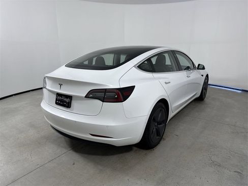 Used 2018 Tesla Model 3 Long Range image 7