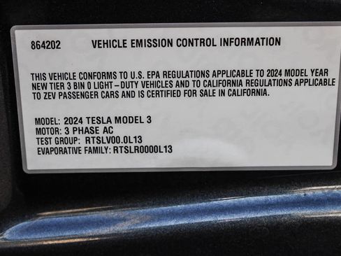 Used 2024 Tesla Model 3 Standard Range image 26