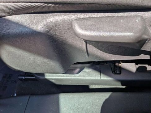 Used 2023 Buick Encore GX Preferred FWD image 13
