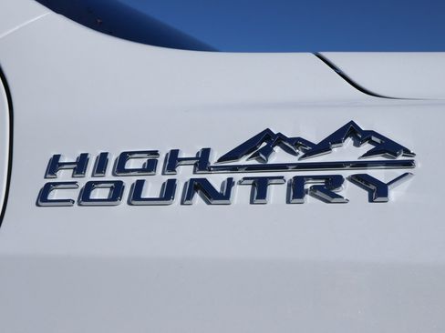 New 2026 Chevrolet Tahoe High Country image 33