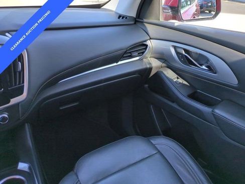 Used 2020 Chevrolet Traverse LT w/ LPO, Floor Liner Package image 17