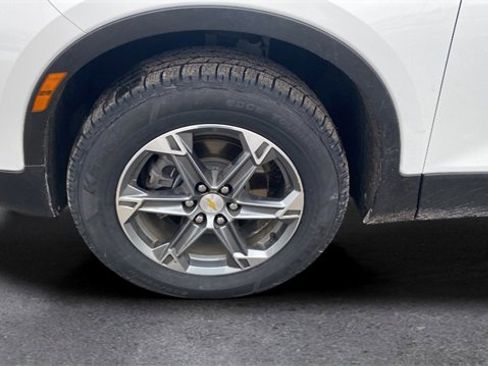 Used 2024 Chevrolet Blazer LT w/ Convenience Package image 19