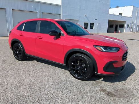 Used 2024 Honda HR-V Sport image 3