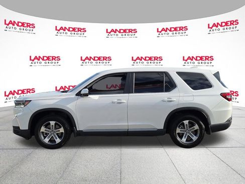 Used 2025 Honda Pilot EX-L image 6