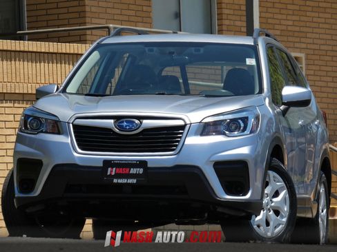 Used 2020 Subaru Forester w/ Alloy Wheel Package AWD/4WD image 2