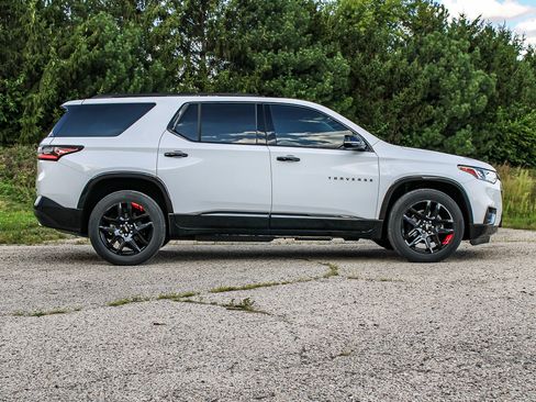 Used 2018 Chevrolet Traverse Premier w/ Redline Edition AWD/4WD image 2