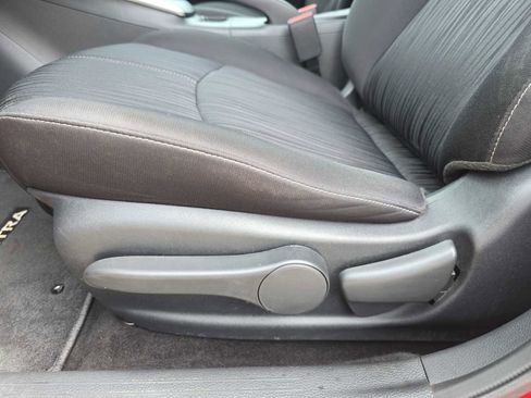 Used 2017 Nissan Sentra SV image 15