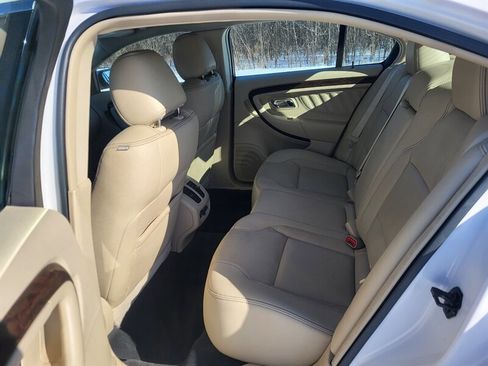 Used 2015 Ford Taurus Limited w/ Equipment Group 301A image 13