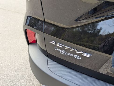 Certified 2025 Ford Escape Active image 33