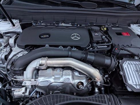 New 2026 Mercedes-Benz GLB 250 image 15