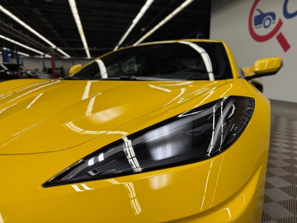 Used 2026 Chevrolet Corvette Stingray Coupe w/ 1LT RWD image 15
