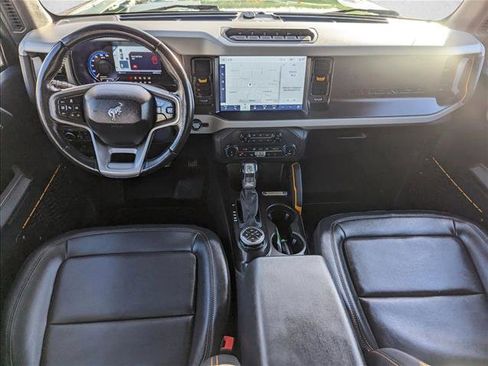 Used 2022 Ford Bronco Badlands image 18