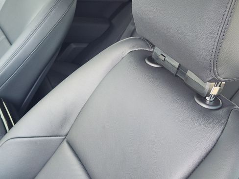 New 2026 Land Rover Range Rover Velar Dynamic SE image 14