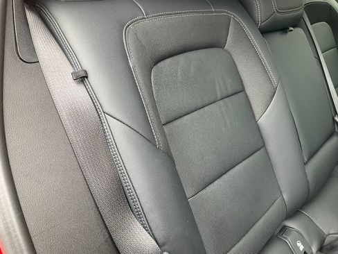 Used 2024 Chevrolet Equinox EV LT FWD image 52