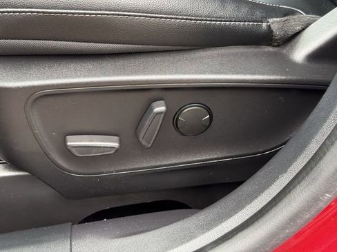 Used 2022 Ford Escape SEL FWD image 25