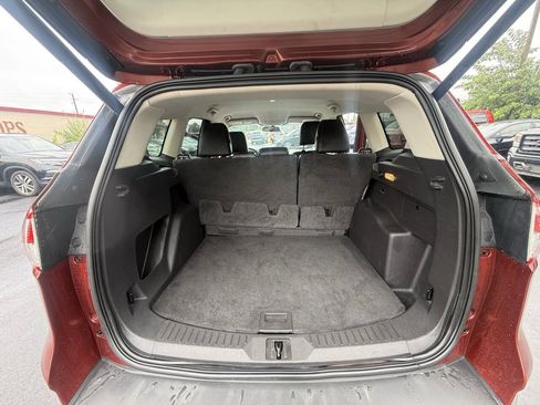 Used 2015 Ford Escape SE w/ Equipment Group 201A AWD/4WD image 26