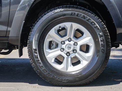 Used 2024 Toyota 4Runner SR5 Premium w/ Moonroof Package AWD/4WD image 9